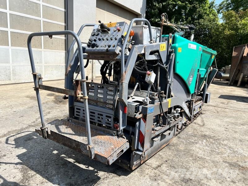 Vögele Super 800 Typ 0790 Asfaltsläggningsmaskiner