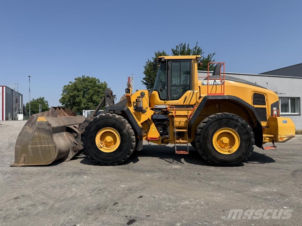Volvo L 180 H لوادر بعجل