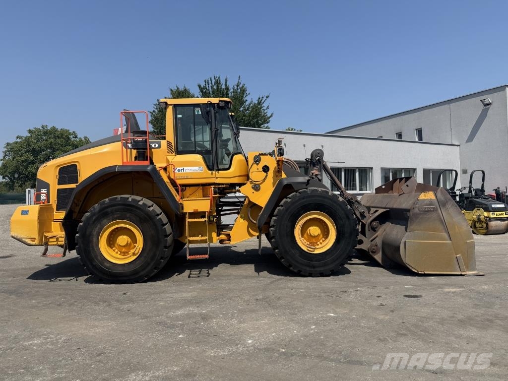 Volvo L 180 H لوادر بعجل