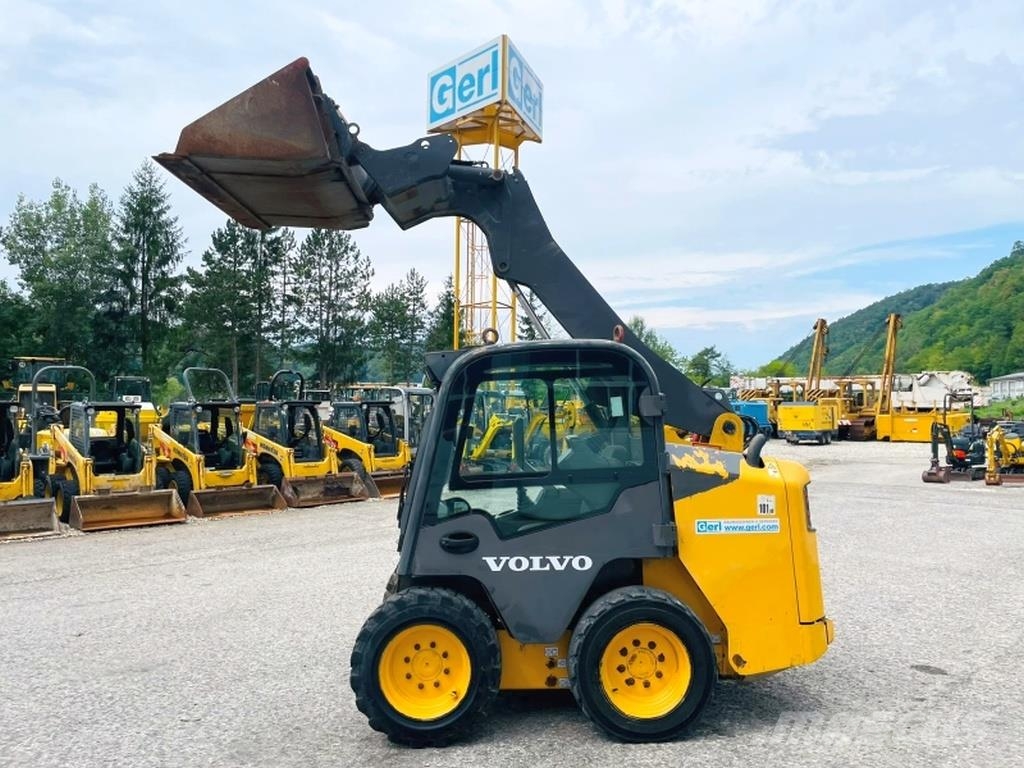 Volvo MC60C Mini Pale Gommate