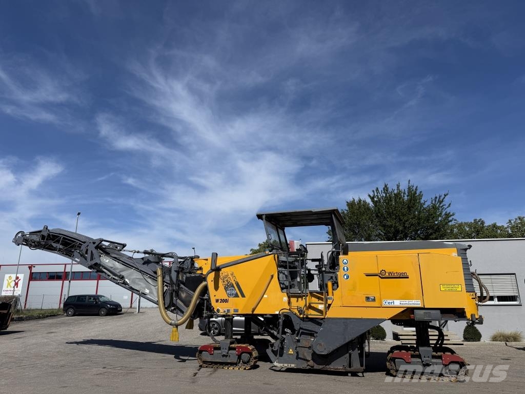 Wirtgen W 210 i ماكينات الكشط البارد للأسفلت