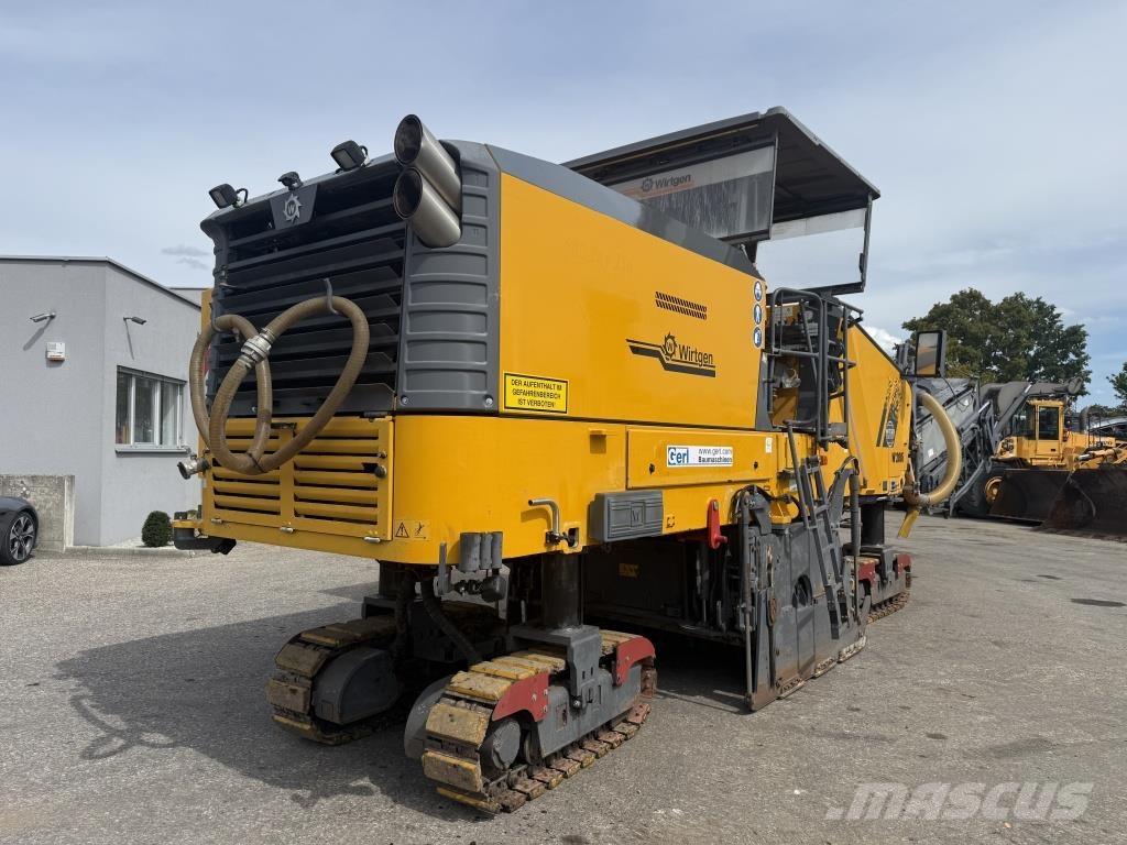 Wirtgen W 210 i ماكينات الكشط البارد للأسفلت