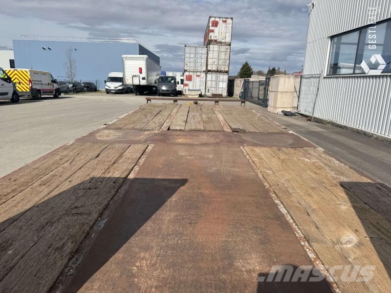 Actm B21215 Vehicle transport trailers