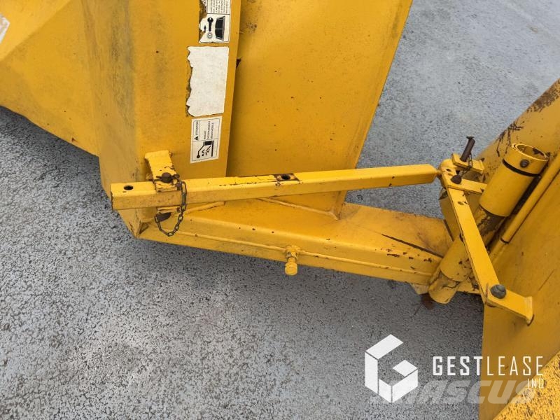Agram D2401 معدات العناية بالأرض - غير ذلك