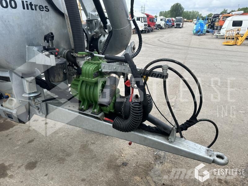 Agrimat CHE 4000LT Цистерны для перевозки суспензий