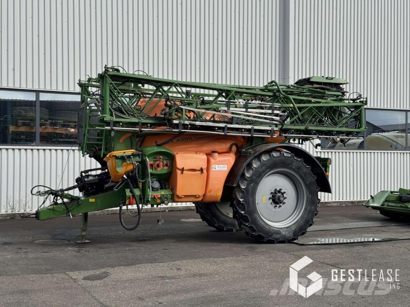 Amazone UX 4200 SUPER Getrokken spuitmachines
