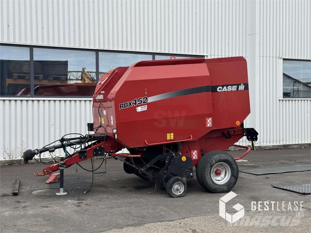 Case IH RBX 452 Rundballenpressen