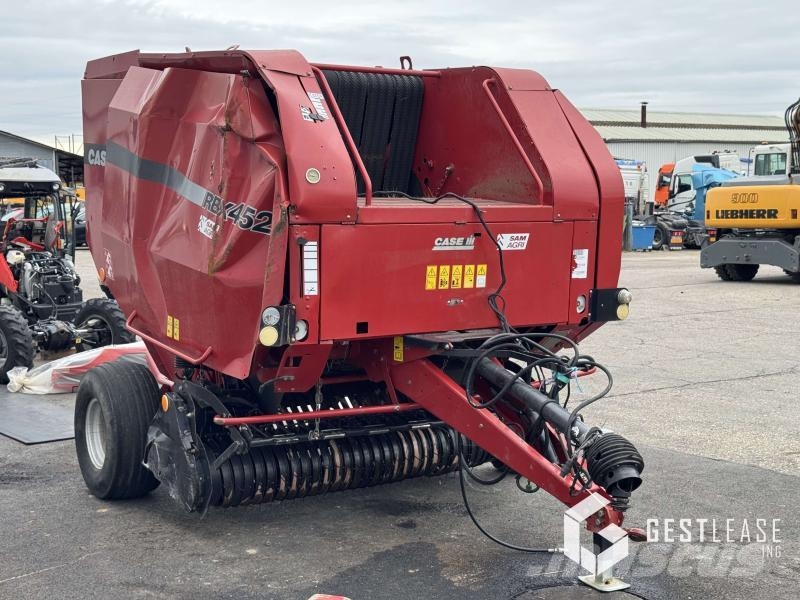 Case IH RBX 452 Rundballenpressen