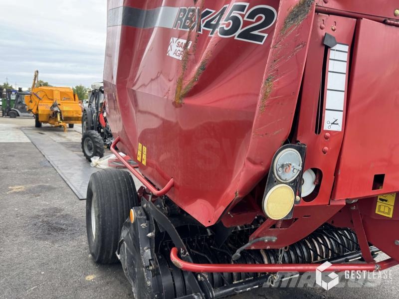 Case IH RBX 452 Rundballenpressen