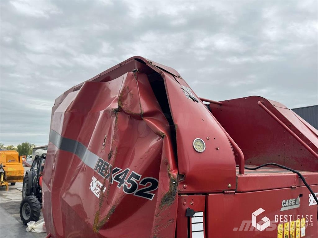 Case IH RBX 452 Rundballenpressen