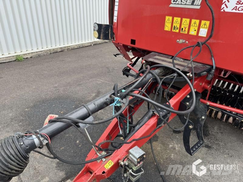 Case IH RBX 452 Rundballenpressen