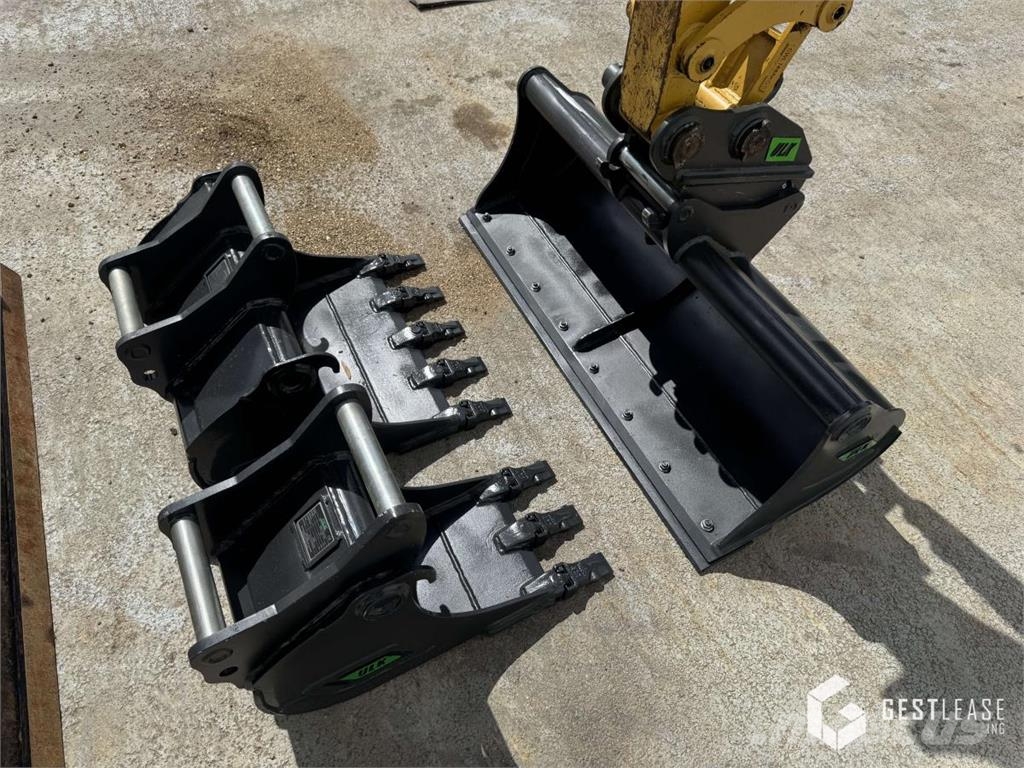 CAT 302.7 CR Minigraafmachines < 7t