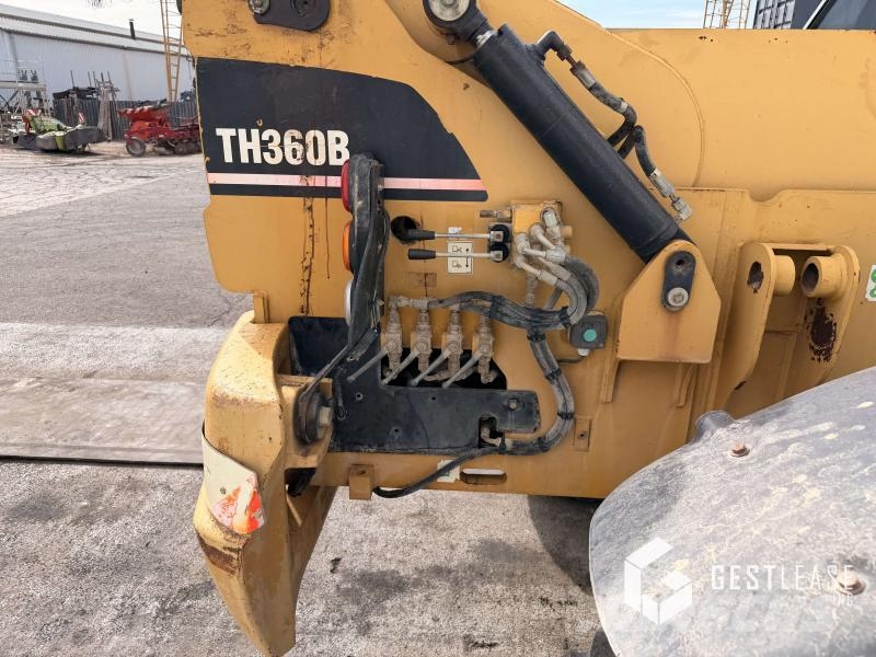 CAT TH360B مناولات متداخلة