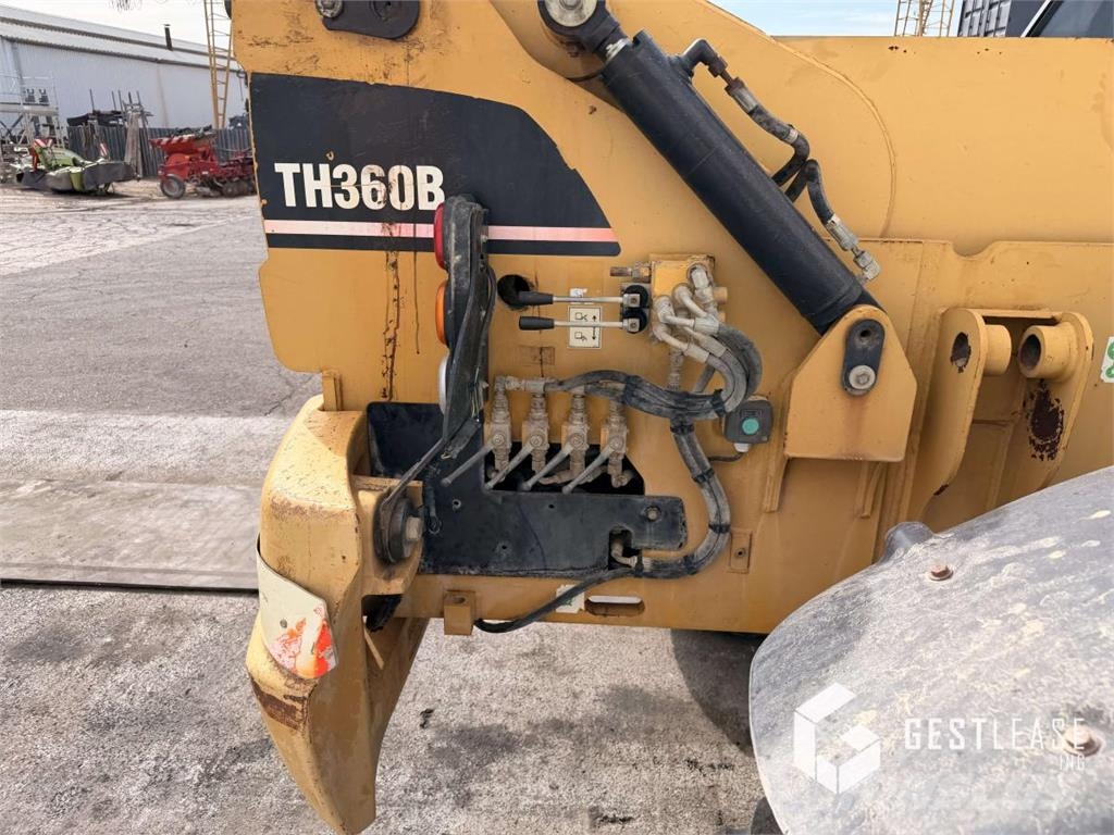 CAT TH360B Teleskoplastare