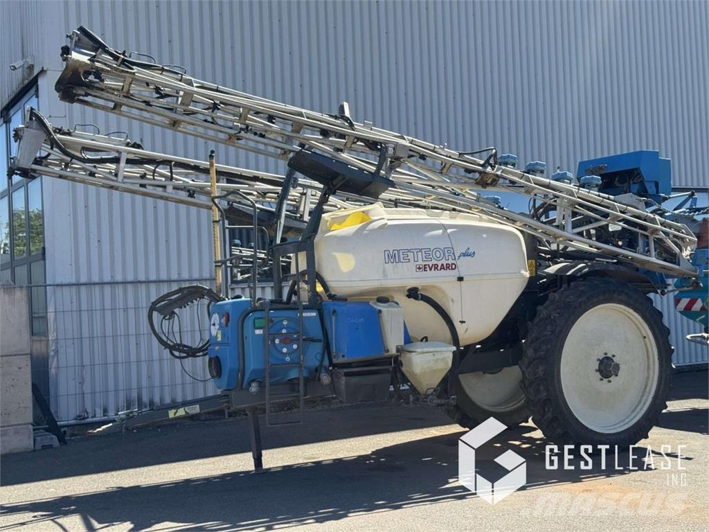 Evrard Meteor Pulverizadores rebocados