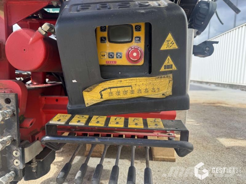 Fassi F155A.0.22 E-ACTIVE شاحنات أخرى