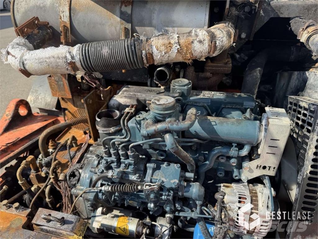 Hitachi ZW75 لوادر بعجل