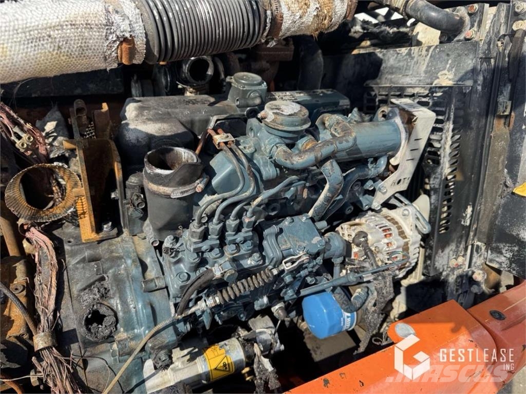 Hitachi ZW75 لوادر بعجل