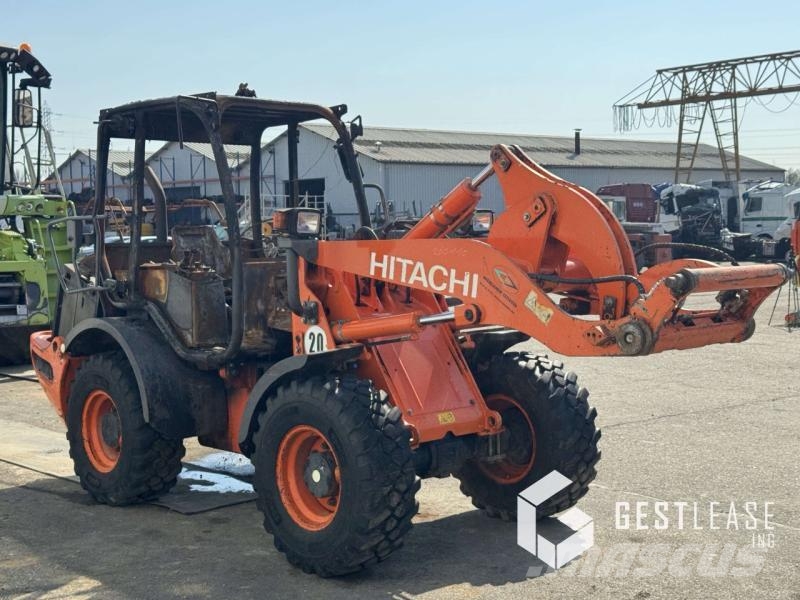 Hitachi ZW75 لوادر بعجل