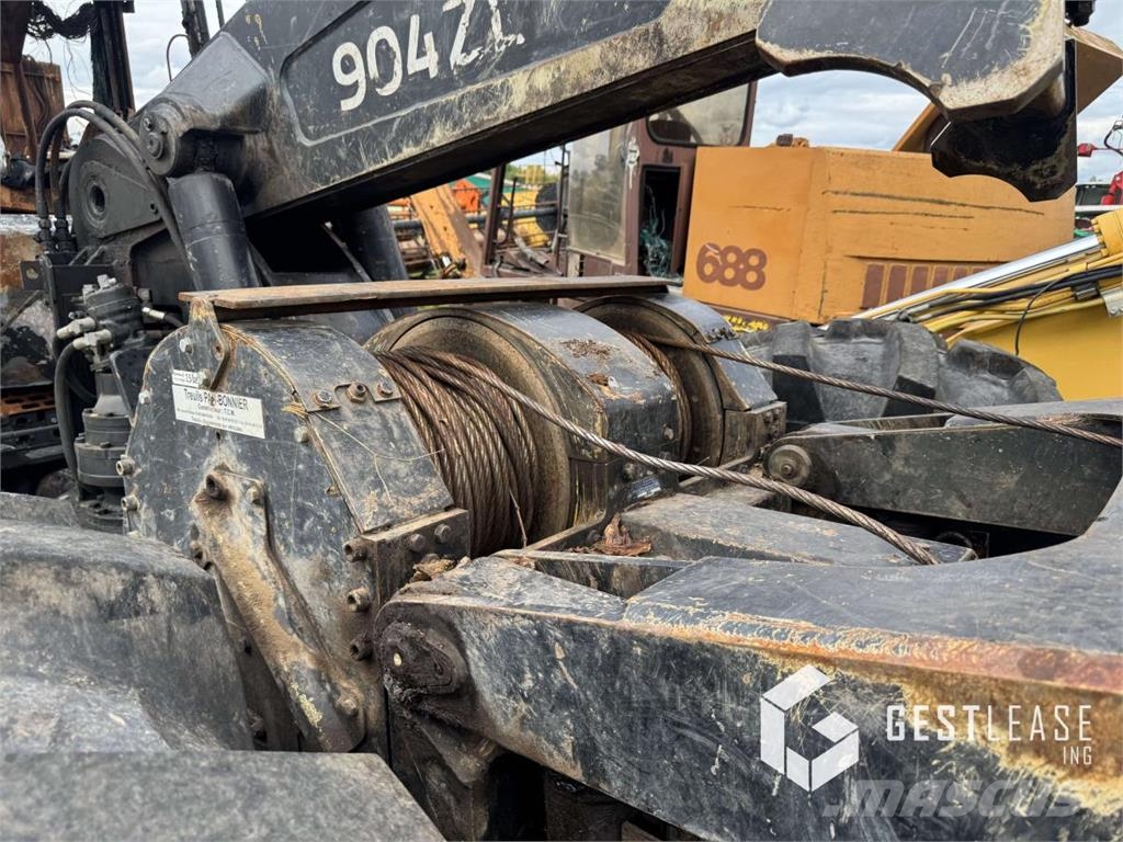 HSM 904 ZLH ساحبات الأشجار