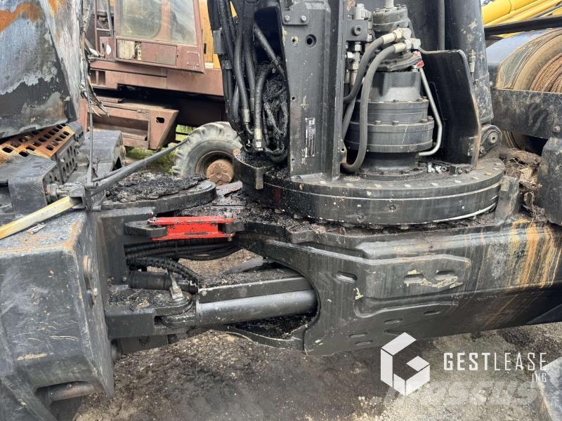 HSM 904 ZLH ساحبات الأشجار