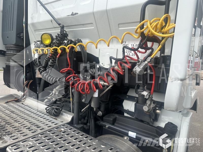 Iveco Stralis Camiones tractor