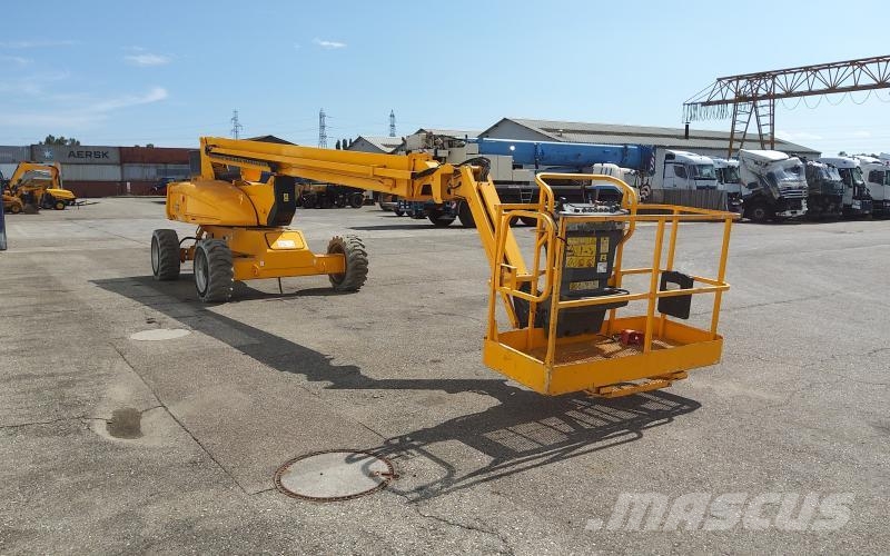 JLG M600JP Kuukulkijat