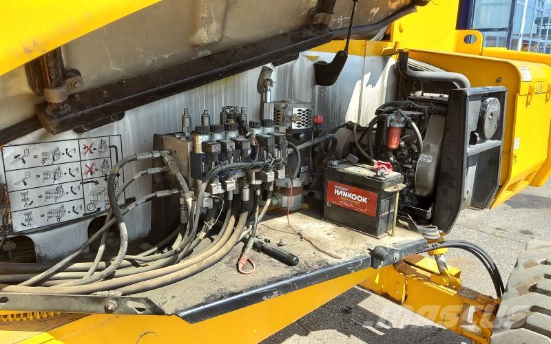 JLG M600JP Kuukulkijat