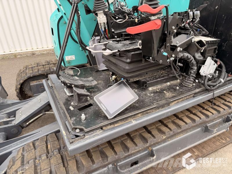 Kobelco SK75SR-7 Excavadoras sobre orugas