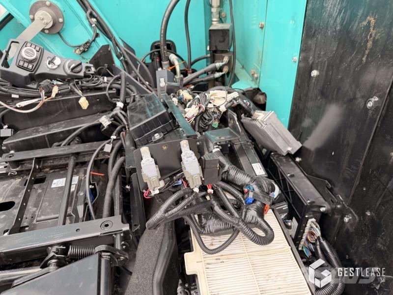 Kobelco SK75SR-7 Excavadoras sobre orugas