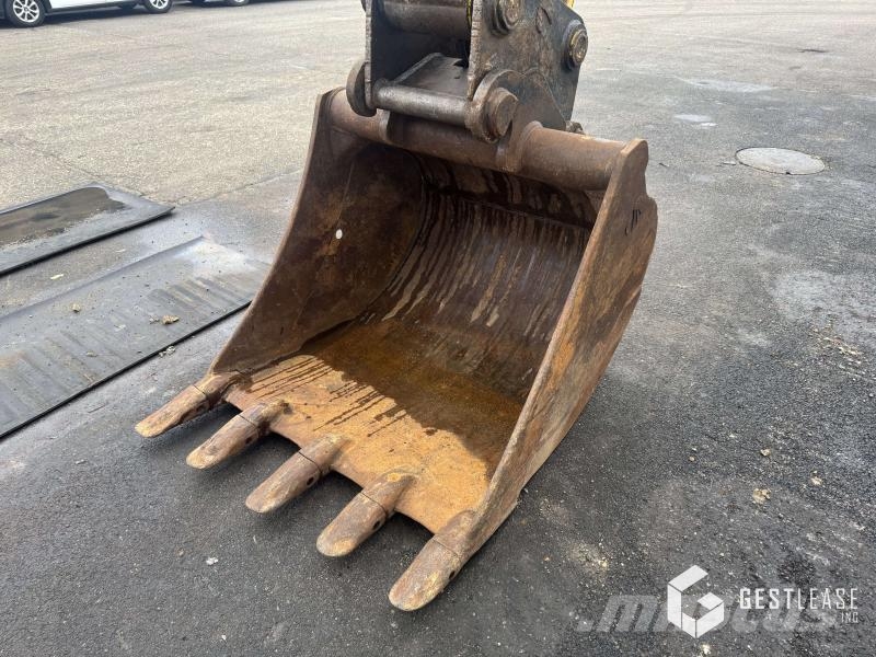 Komatsu PC210LC-11 Εκσκαφείς με ερπύστριες