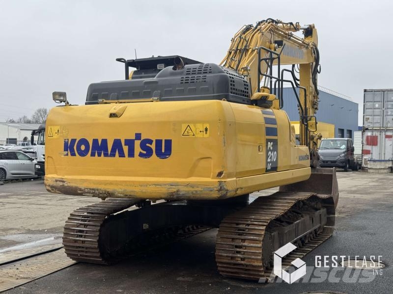 Komatsu PC210LC-11 履带挖掘机