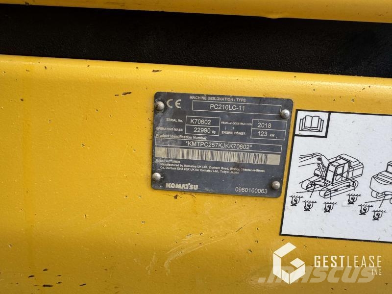 Komatsu PC210LC-11 Crawler excavators