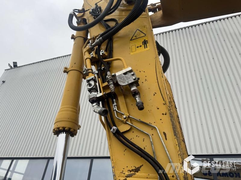 Komatsu PC210LC-11 Bagri goseničarji