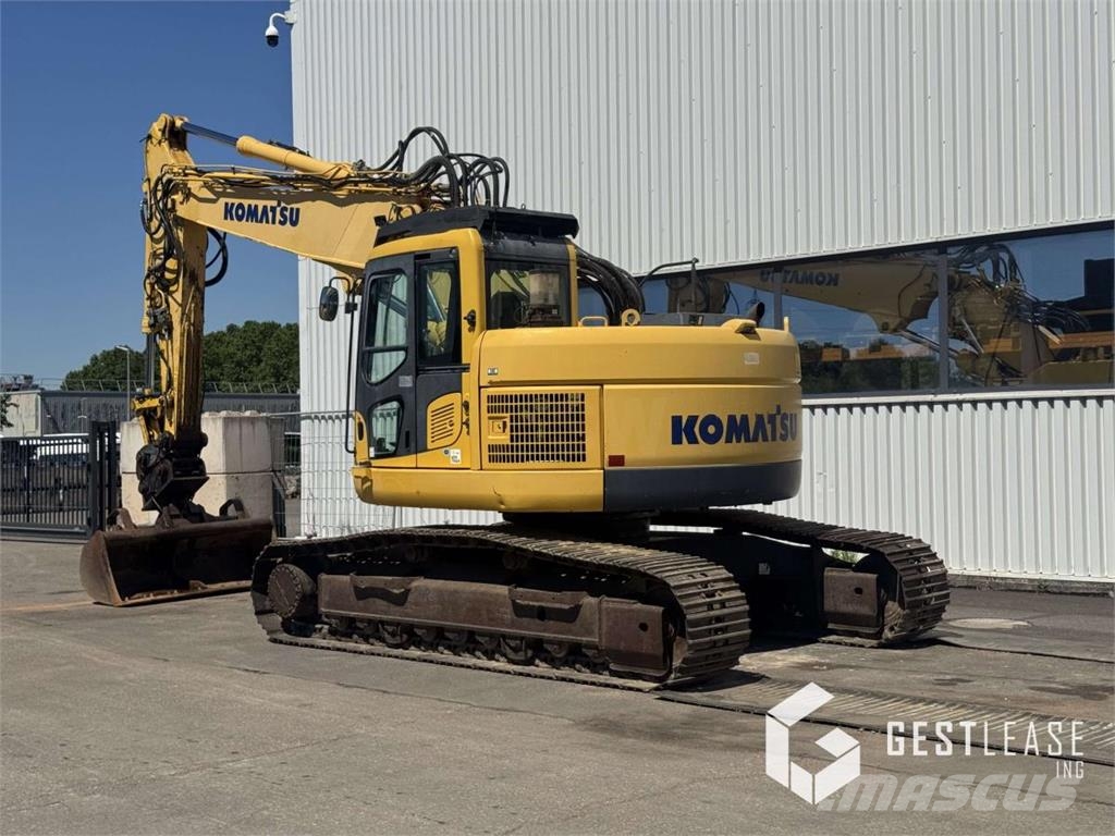 Komatsu PC228USLC-8 Excavadoras sobre orugas