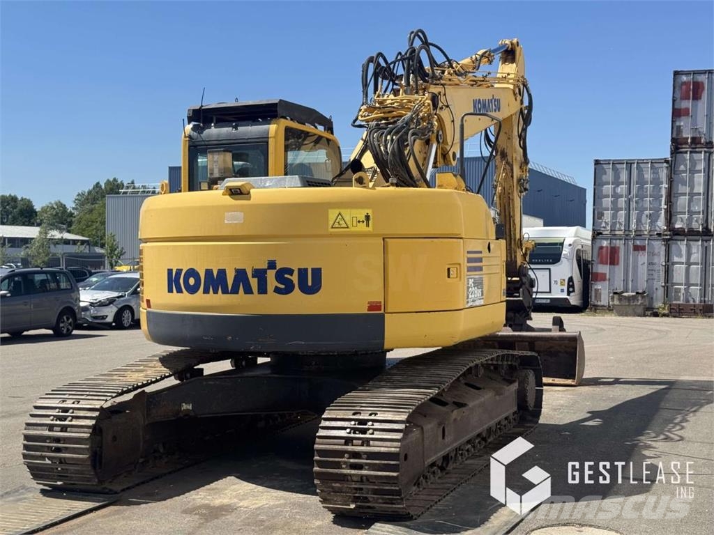 Komatsu PC228USLC-8 Excavadoras sobre orugas
