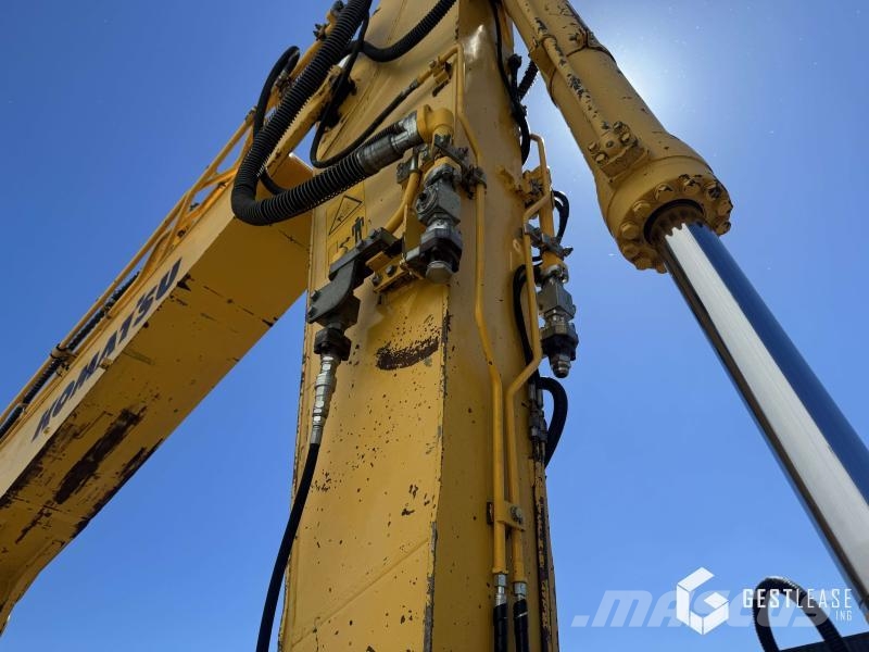 Komatsu PC228USLC-8 Excavadoras sobre orugas