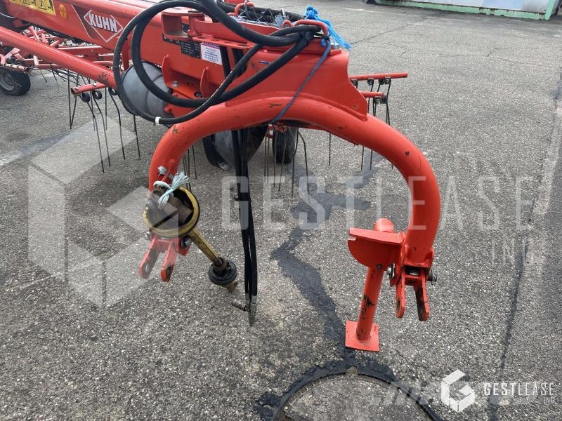 Kuhn GA6520 MASTERDRIVE Windrowers