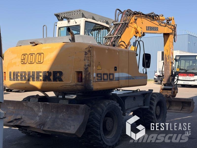 Liebherr A900C Wielgraafmachines