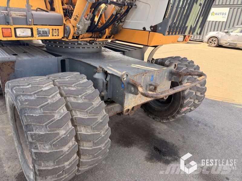 Liebherr A900C Wielgraafmachines