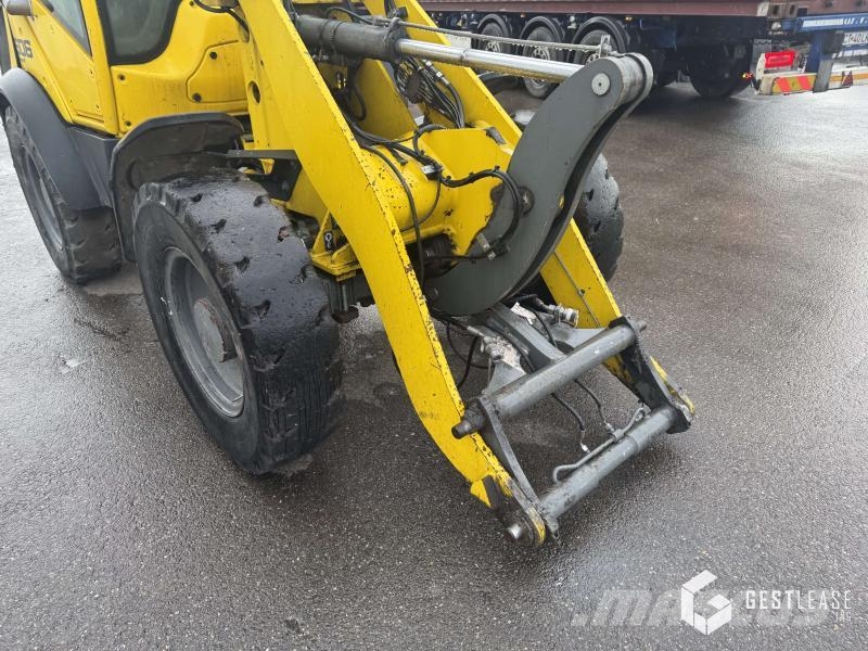Liebherr L506 Pyöräkuormaajat