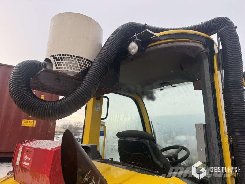 Liebherr L506 Pyöräkuormaajat
