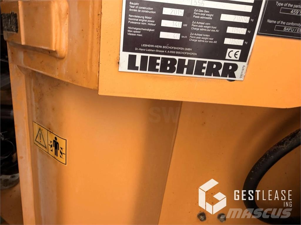 Liebherr L556 لوادر بعجل