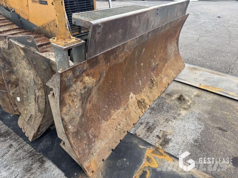 Liebherr PR724 LGP lánctalpas dózerek
