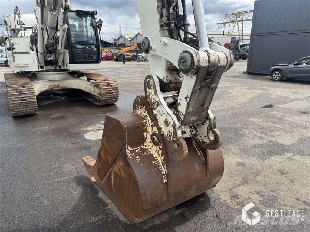 Liebherr R 926 LC 履带挖掘机