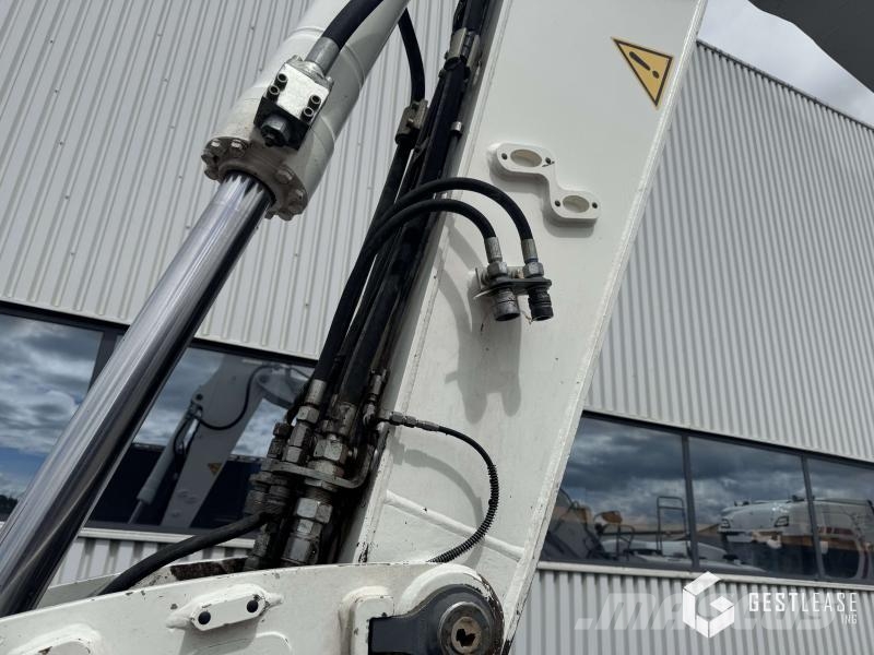Liebherr R 926 LC Telakaivukoneet