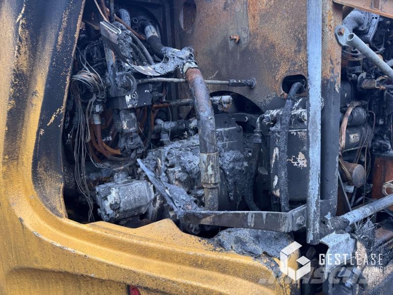 Liebherr R914 COMPACT 履带挖掘机