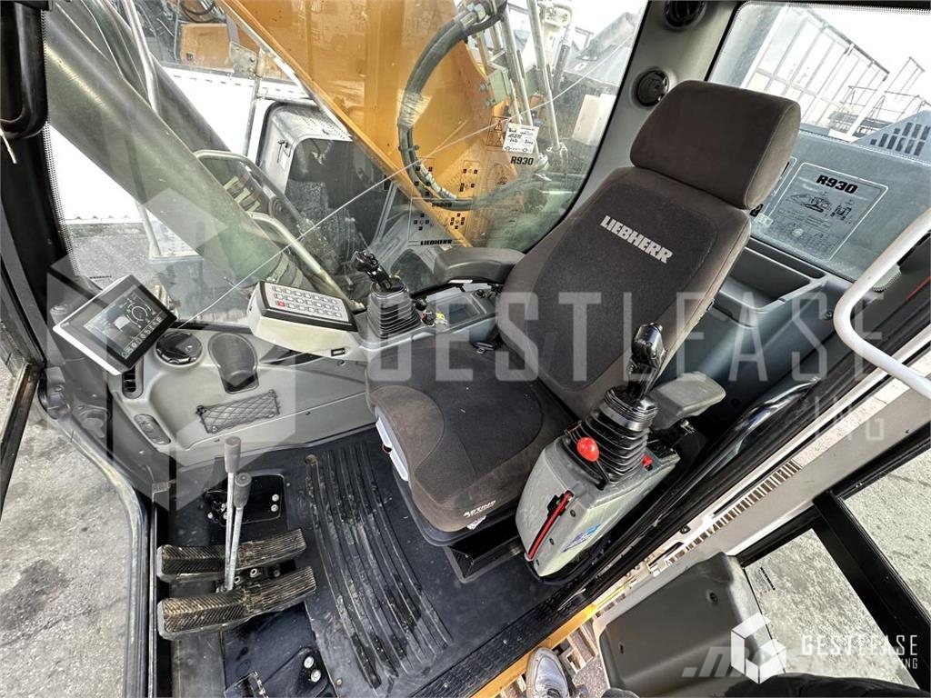 Liebherr R930LC G8 Excavadoras sobre orugas