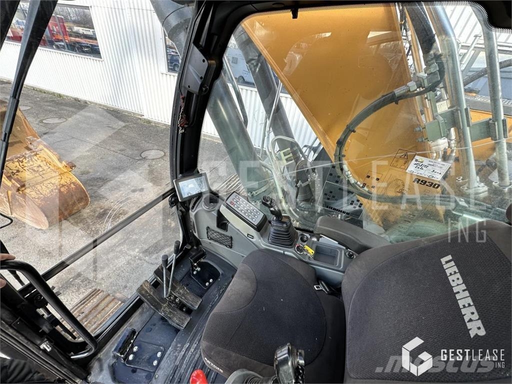 Liebherr R930LC G8 Excavadoras sobre orugas