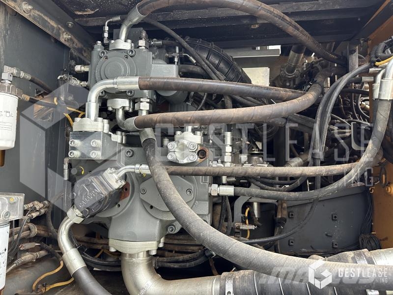 Liebherr R930LC G8 Beltegraver